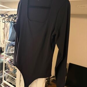 Abercrombie & Fitch Black Long-Sleeve Scoop Neck Bodysuit